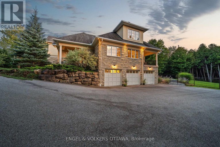 28341949/1408-blackhorse-court/manotick-east-to-manotick-station/ottawa/ontario/K4M0A6_5