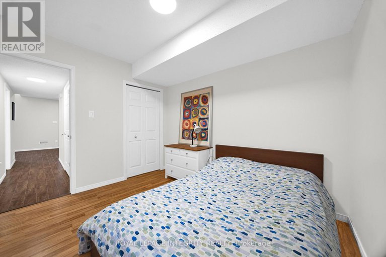 28891064/140-70-edenvale-drive/beaverbrook/ottawa/ontario/K2K3N6_32