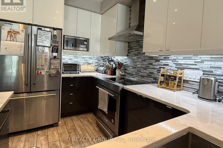 29416136/821-cedar-creek-drive/blossom-parkkemp-parkfindlay-creek/ottawa/ontario/K1T0B3_17