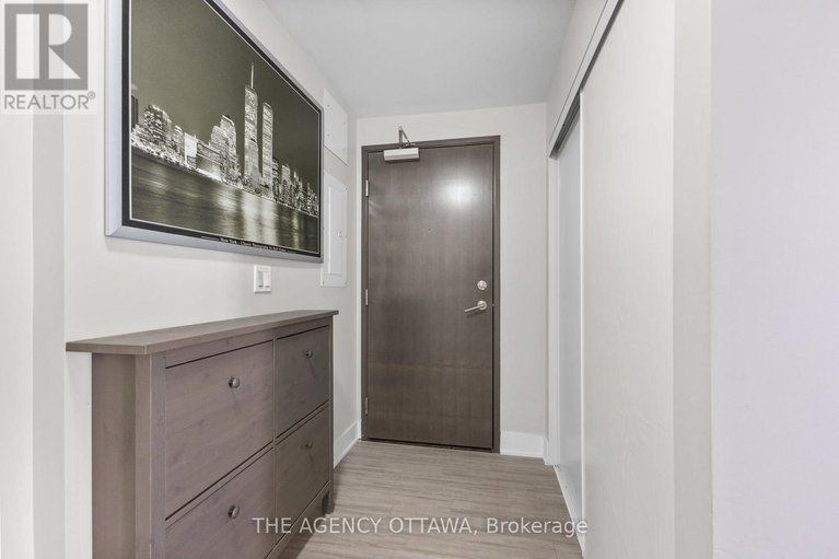 28560591/406-118-holmwood-avenue/glebe/ottawa/ontario/K1S5J5_5