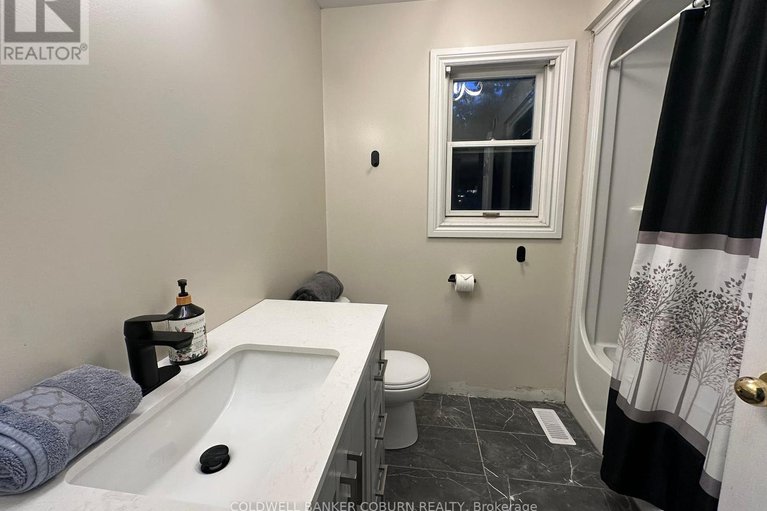28643136/45-main-street/north-grenville-twp-kemptville-south/north-grenville/ontario/K0G1T0_17