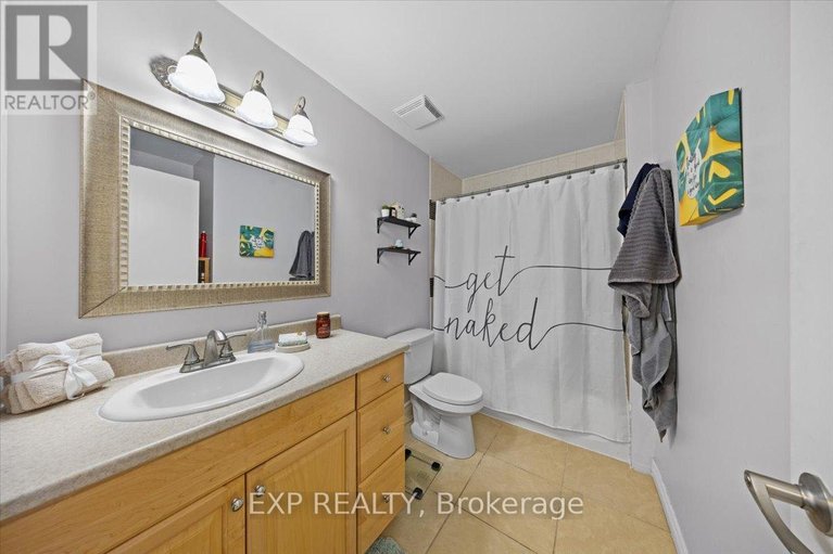 29599647/d-284-dalehurst-drive/tanglewood/ottawa/ontario/K2G4J5_24