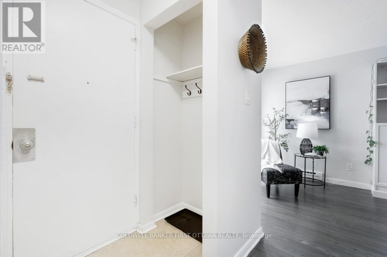 29487328/2682b-moncton-road/queensway-terrace-north/ottawa/ontario/K2B7W1_3