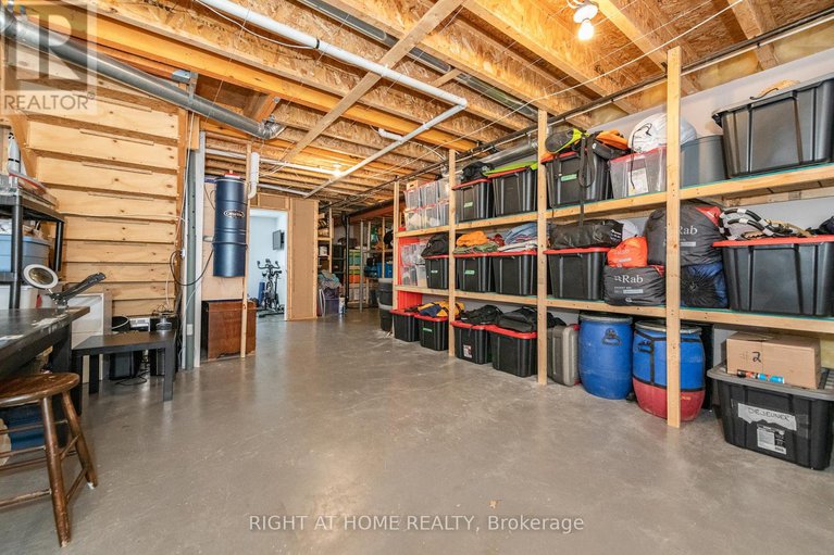 29369214/48-station-trail/village-of-russell/russell/ontario/K4R0A3_45