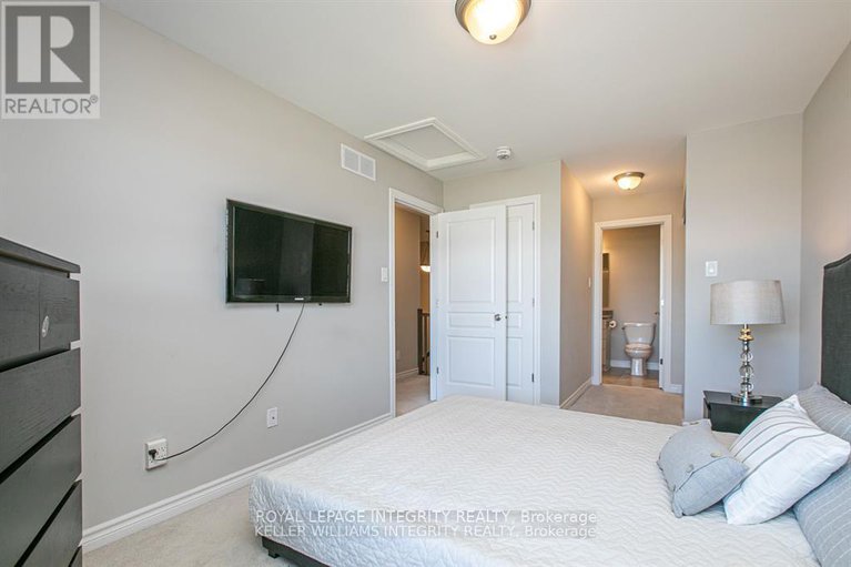 28549559/204-baltic-private/riverside-southgloucester-glen/ottawa/ontario/K4M0E2_35