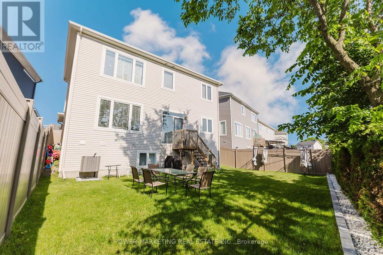 28585318/526-ponthieu-circle/orleans-village/ottawa/ontario/K1W0N4_34