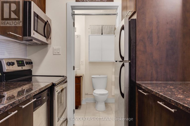 29426650/104-360-cumberland-street/lower-townbyward-market/ottawa/ontario/K1N0B1_17