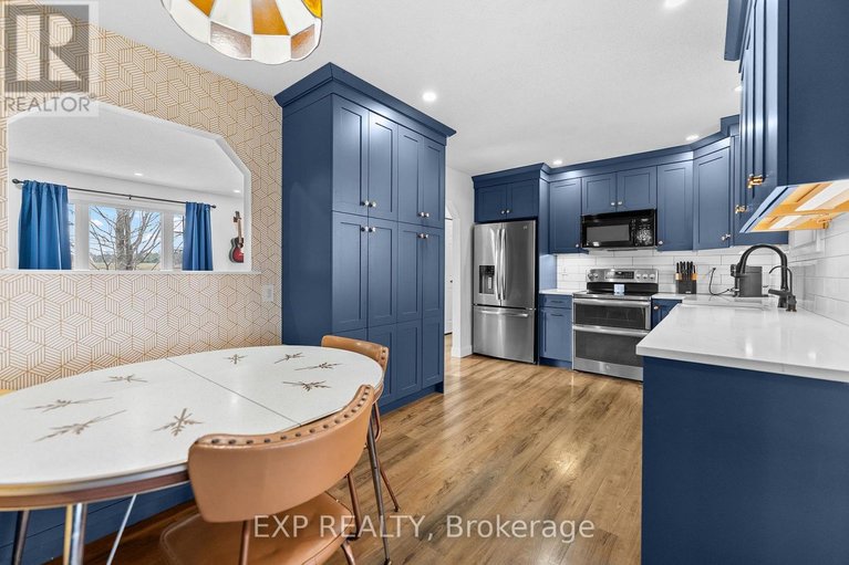 29648094/1629-white-lake-road/mcnabbraeside-twps/mcnabbraeside/ontario/K7S3G9_19