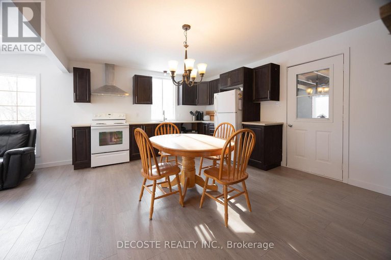 29279292/1886-dalkeith-road/north-glengarry-lochiel-twp/north-glengarry/ontario/K0B1E0_8