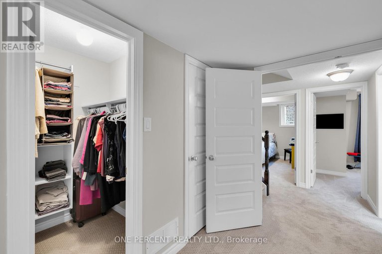 29117239/242a-titanium-private/convent-glen-north/ottawa/ontario/K1C0A5_25