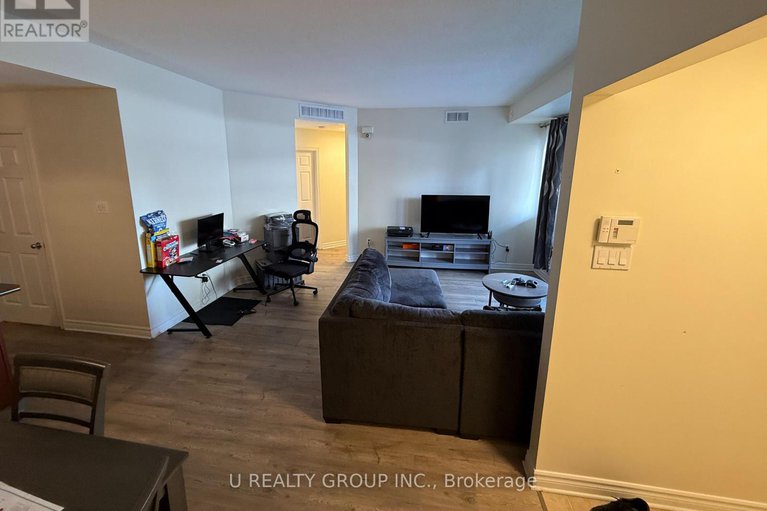 29395251/4-175-water-bridge-drive/barrhaven-east/ottawa/ontario/K2G7G3_4