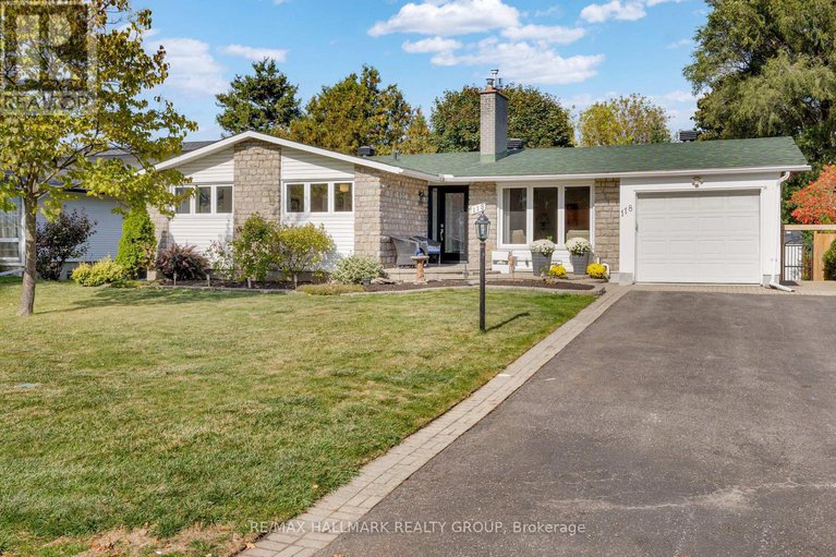 28989053/118-queensline-drive/bruce-farmgraham-parkqualicumbellands/ottawa/ontario/K2H7J5_1