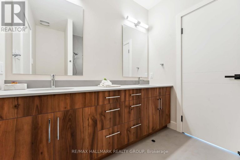 28359552/108-theberge-private/meadowlandsst-claire-gardens/ottawa/ontario/K2G4T1_23
