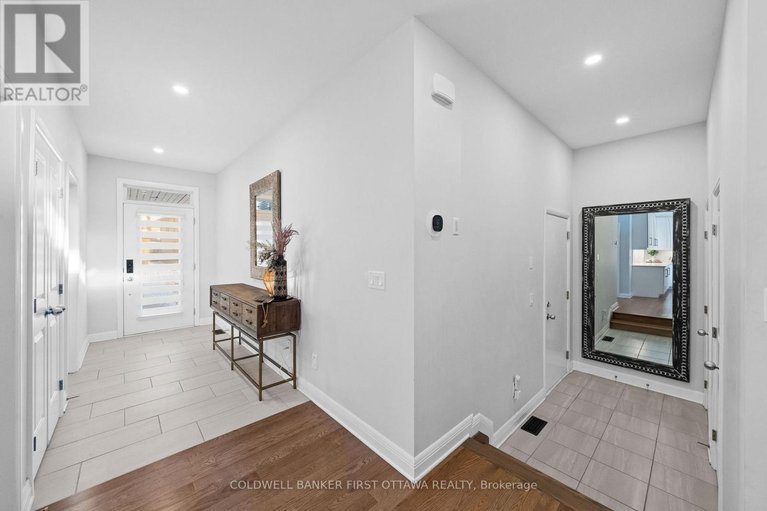 29377971/54-stanhope-court/stonebridge/ottawa/ontario/K2J6S2_18