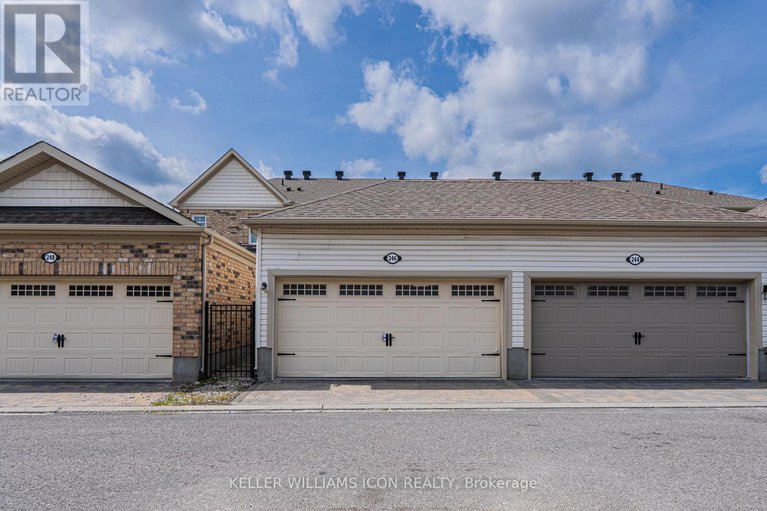 28511828/246-longfields-drive/longfields/ottawa/ontario/K2J5Y7_1