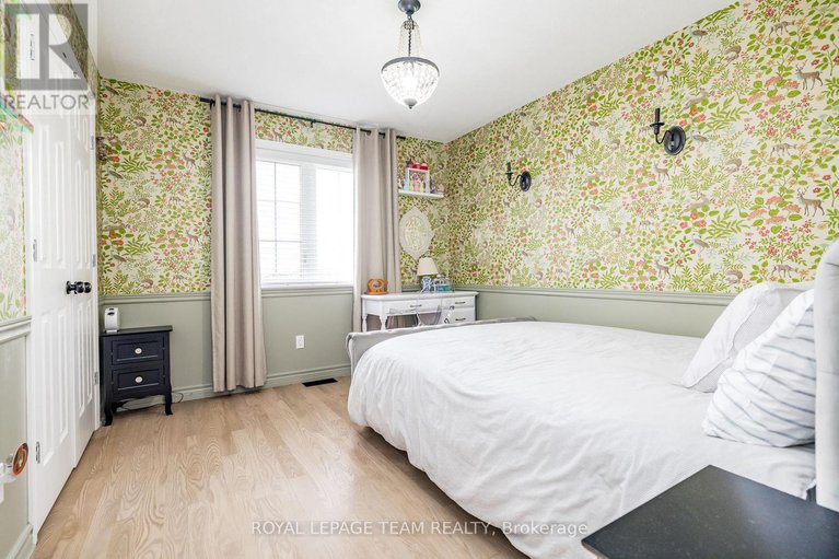 29080351/5910-wood-duck-drive/osgoode-twp-north-of-reg-rd-6/ottawa/ontario/K0A2W0_21