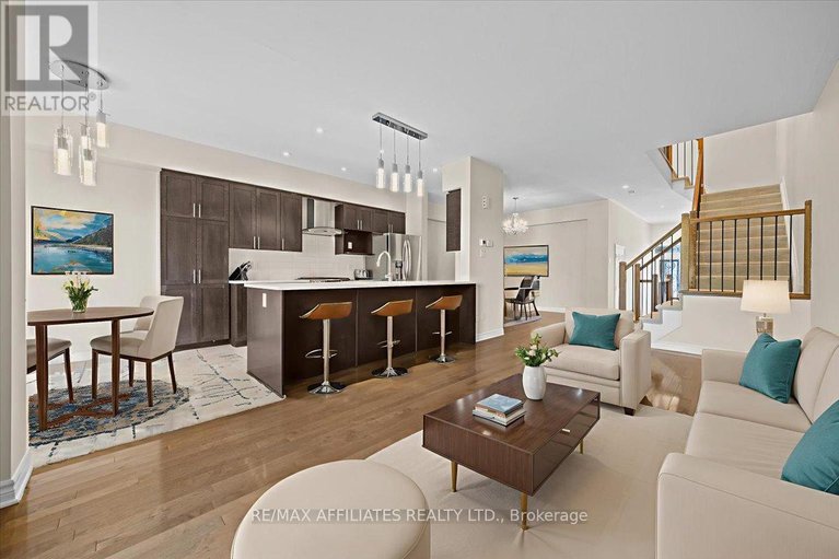 28911964/342-melodie-street/mer-bleuebradley-estatesanderson-park/ottawa/ontario/K1W0H9_11