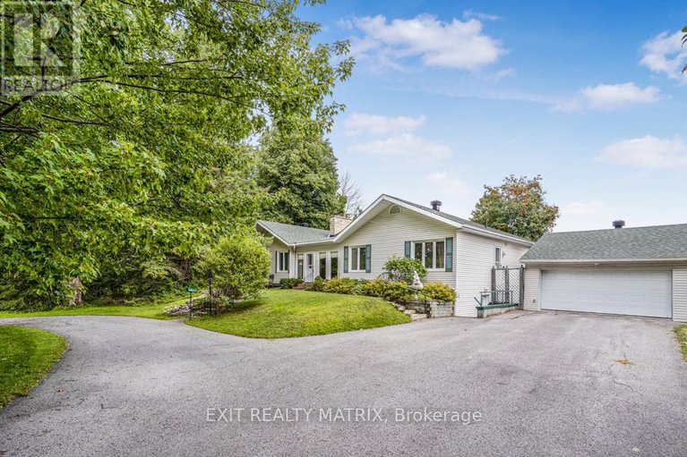 28821012/5765-highway-34-road/vankleek-hill/champlain/ontario/K0B1R0_1