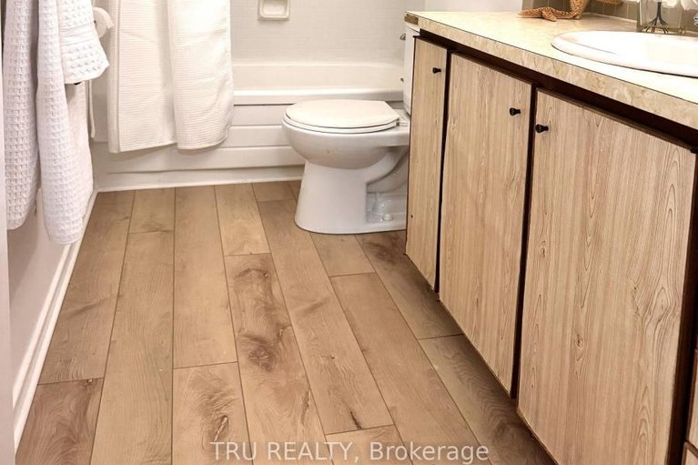 29488191/706-3100-carling-avenue/bayshore/ottawa/ontario/K2B6J6_5