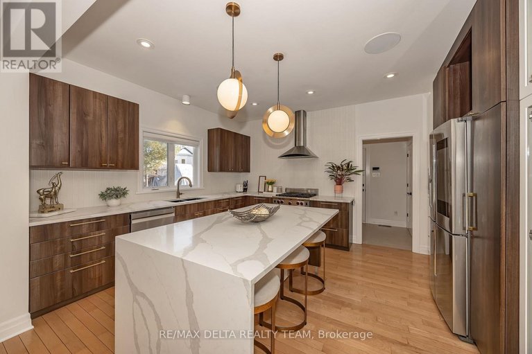 29607677/548-emerald-street/town-of-rockland/clarence-rockland/ontario/K4K0C1_10