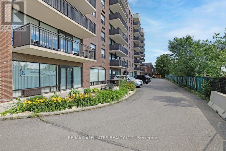 28570878/304-1190-richmond-road/woodroffe/ottawa/ontario/K2B8J3_1