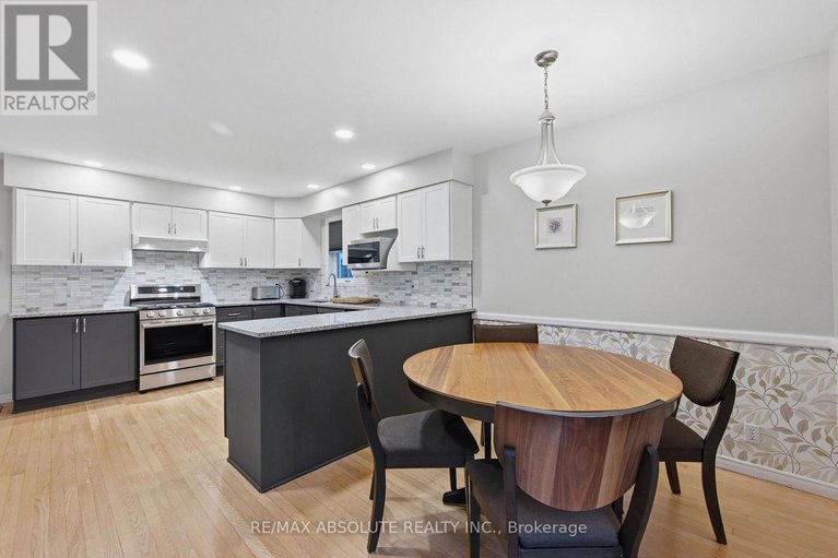 29522201/605-rowanwood-avenue/mckellarhighland/ottawa/ontario/K2A3E3_15