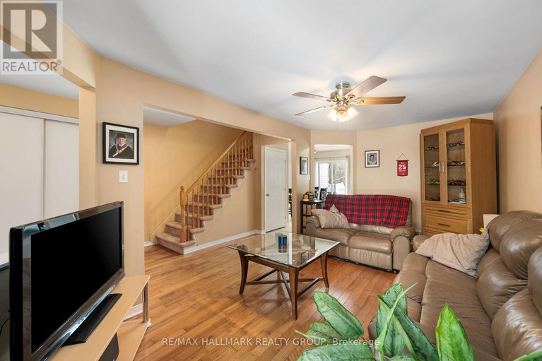 29405879/857-nesting-way-nw/fallingbrookgardenway-south/ottawa/ontario/K4A3X3_9