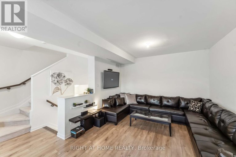 28854197/167-attwell-private/morgans-grantsouth-march/ottawa/ontario/K2K0P6_5