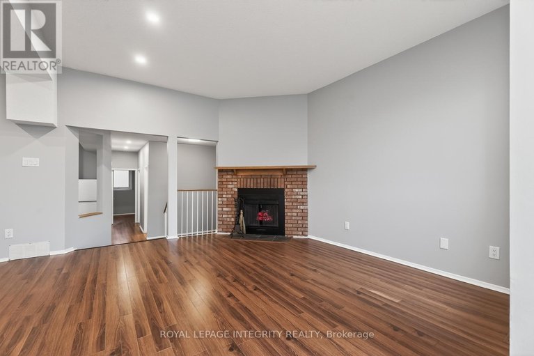 29683464/a-207-woodfield-drive/tanglewood/ottawa/ontario/K2G4P2_8