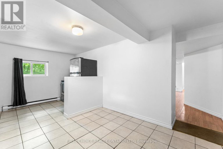 28507274/96-constance-lake-road/kanata-north-east/ottawa/ontario/K2K1X7_20