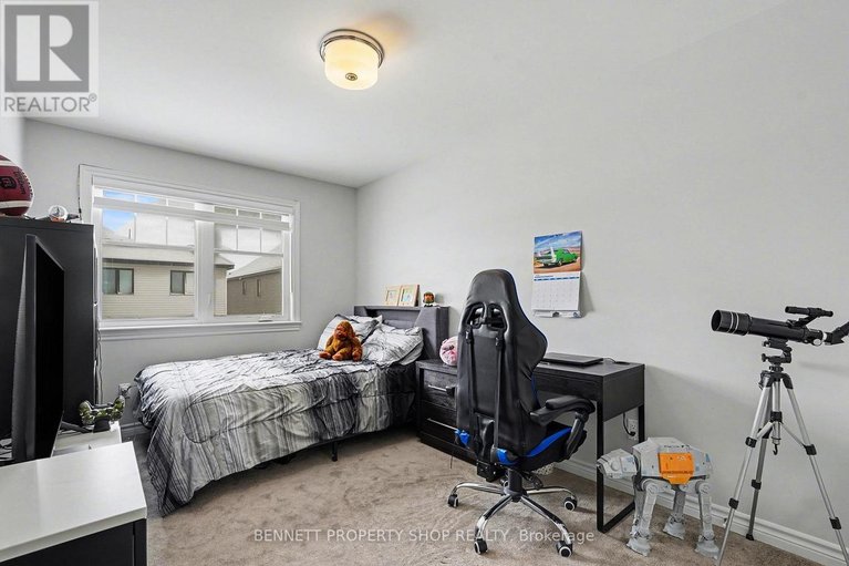 29642908/551-cardamom-terrace/stittsville-south/ottawa/ontario/K2S2X7_12