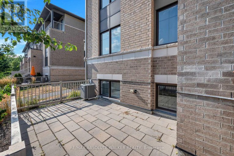 28754381/a-262-titanium-private/convent-glen-north/ottawa/ontario/K1C0A5_44