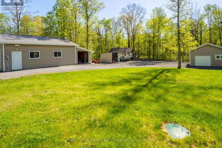 28793859/18668-concession-2-road/north-glengarry-kenyon-twp/north-glengarry/ontario/K0C1B0_5