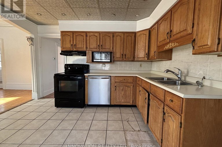 29363450/62-mcgonigal-street-e/arnprior/arnprior/ontario/K7S1L7_17