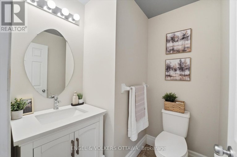 29566261/31-leatherwood-crescent/stonebridge/ottawa/ontario/K2J4X9_25