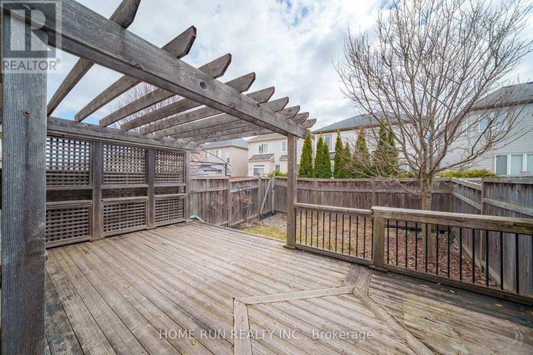 29593608/284-par-la-ville-circle/stittsville-north/ottawa/ontario/K2S0M4_38