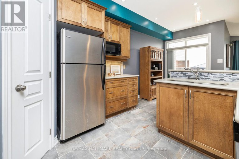 28265778/202-waymark-crescent/bridlewood/ottawa/ontario/K2M0A6_11