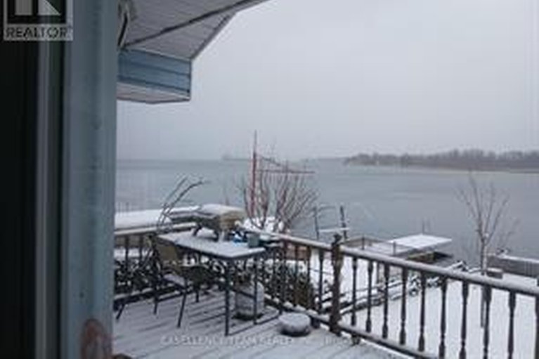 29605196/6803-st-louis-point-road-s/south-glengarry-charlottenburgh-twp/south-glengarry/ontario/K0C2E0_2