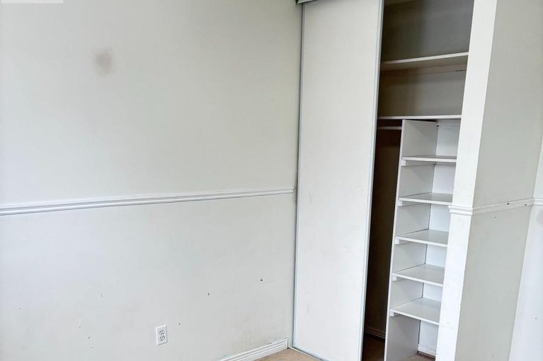 29478854/1501-launay-avenue/fallingbrookpineridge/ottawa/ontario/K4A3S1_24