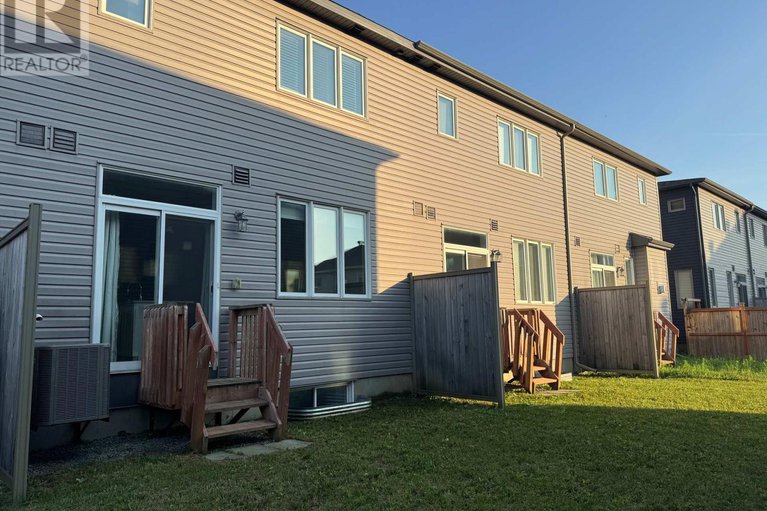 28786517/158-bandelier-way/stittsville-north/ottawa/ontario/K2S2J6_18
