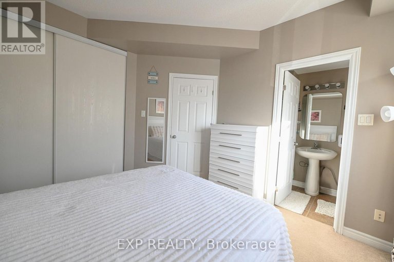 29682508/g-1113-stittsville-main-street-n/stittsville-north/ottawa/ontario/K2S0C8_10