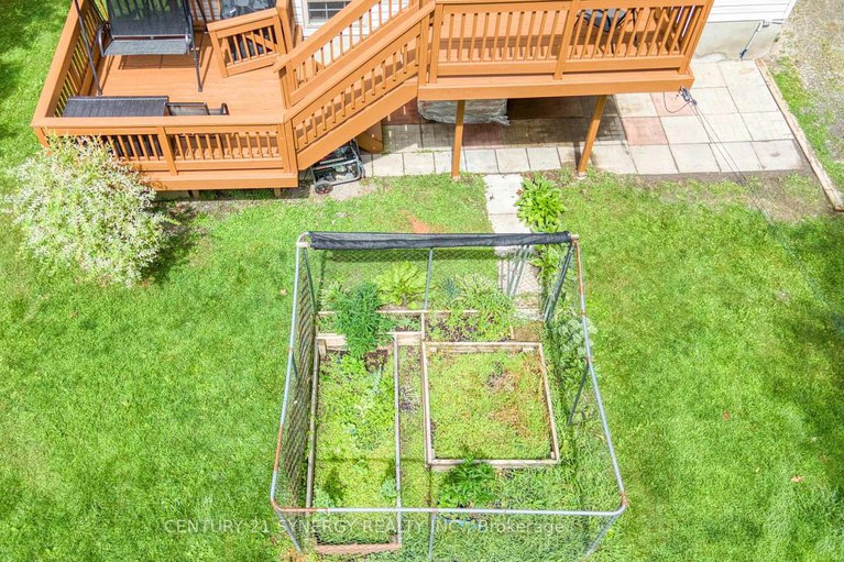 28751204/144-affleck-crescent/lanark-highlands-lanark-village/lanark-highlands/ontario/K0G1K0_40