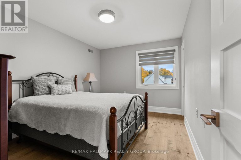 29249192/217-belford-crescent/westborohampton-park/ottawa/ontario/K1Z7A9_20