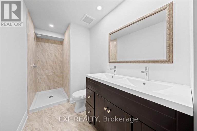 29043972/18-ivylea-street/craig-henrywoodvale/ottawa/ontario/K2G4X5_27