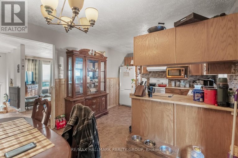 28655529/2784-leonard-street/town-of-rockland/clarence-rockland/ontario/K4K1A4_9