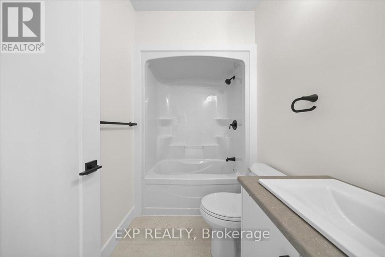 29166741/1710-county-road-18-road/north-grenville-twp-kemptville-south/north-grenville/ontario/K0G1S0_17