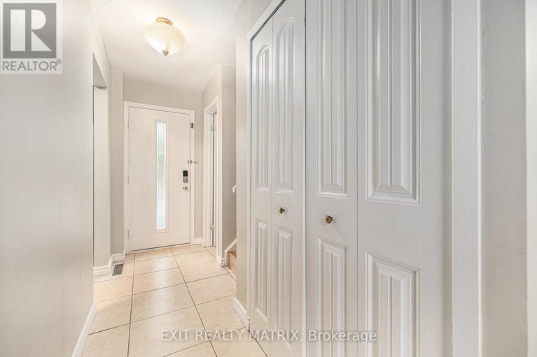 29131271/23-pickford-drive/katimavik/ottawa/ontario/K2L2C1_3