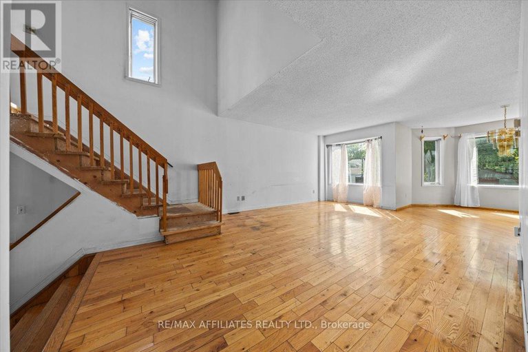 28835294/1024-miss-ottawa-street/beacon-hill-south/ottawa/ontario/K1J7B1_6
