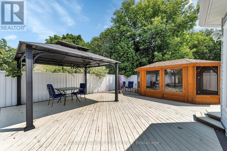 29286379/21-pilon-street/embrun/russell/ontario/K0A1W0_31