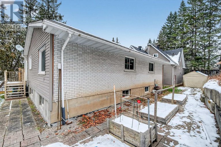 29140980/1110-dunning-road/cumberland-ridge/ottawa/ontario/K4C1P5_46